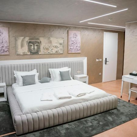 Hotel Pernoca Dıraç Dış mekan fotoğraf