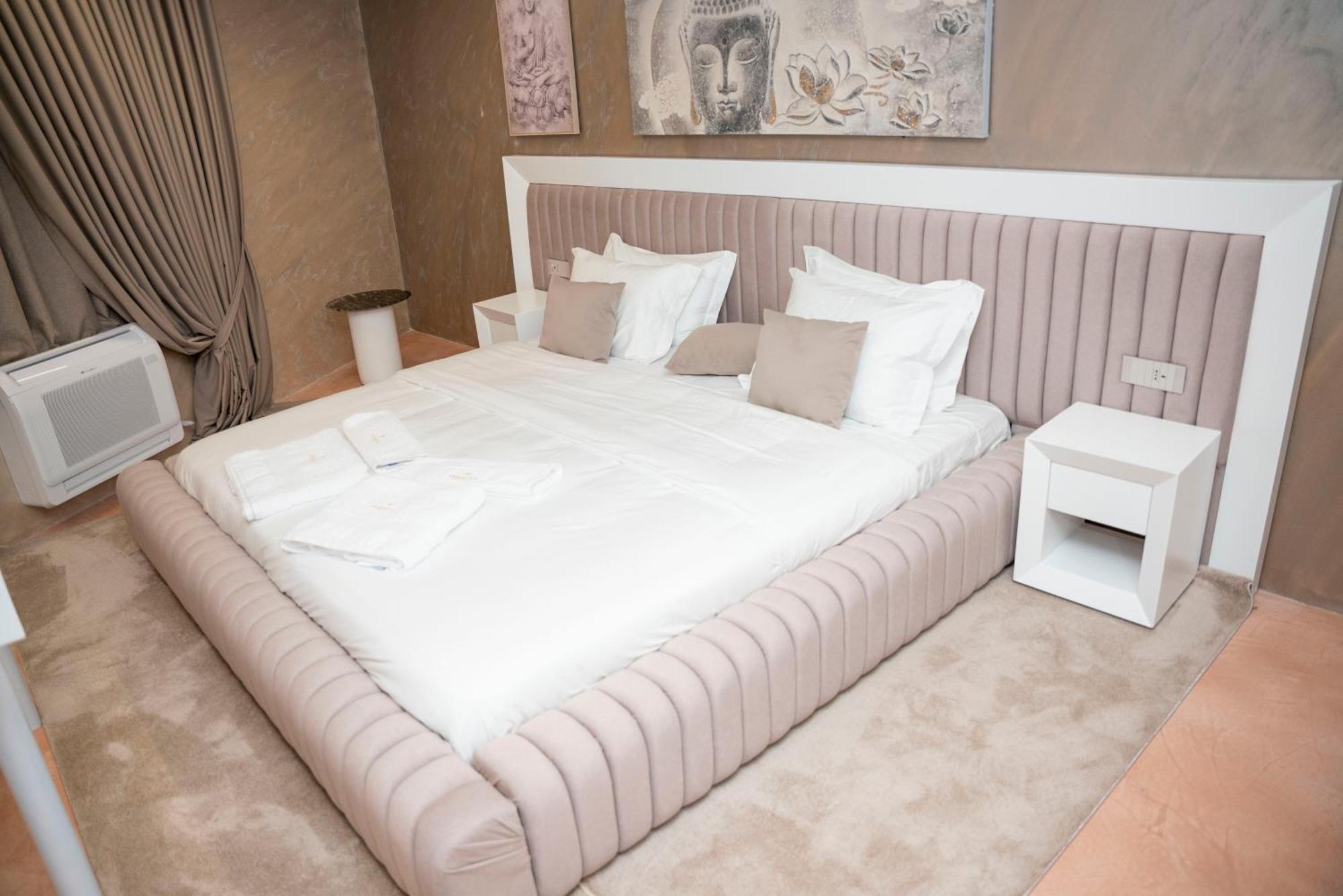 Hotel Pernoca Dıraç Dış mekan fotoğraf