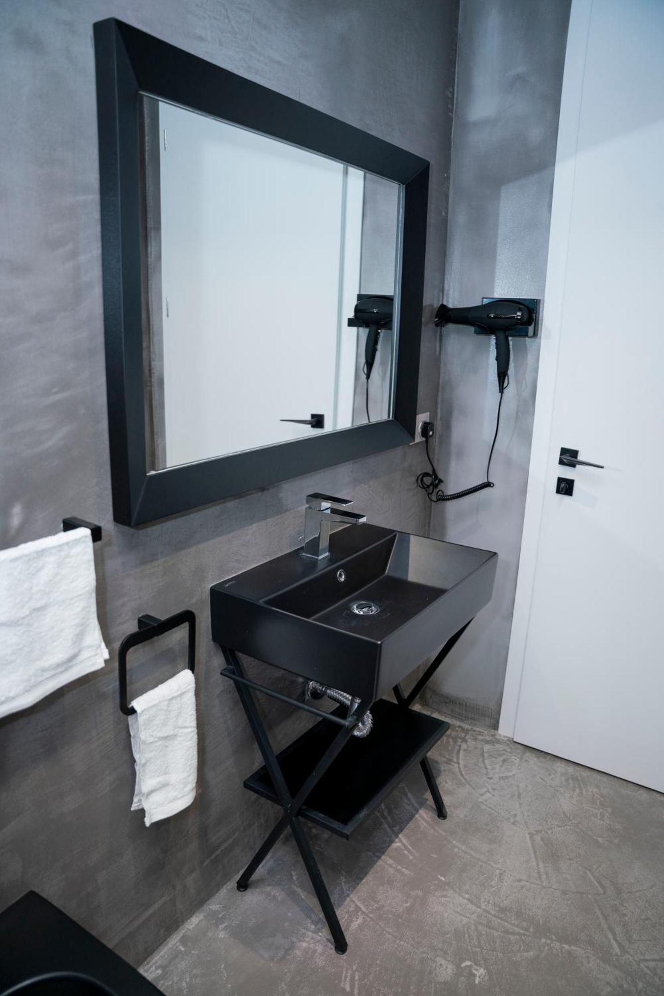 Hotel Pernoca Dıraç Dış mekan fotoğraf