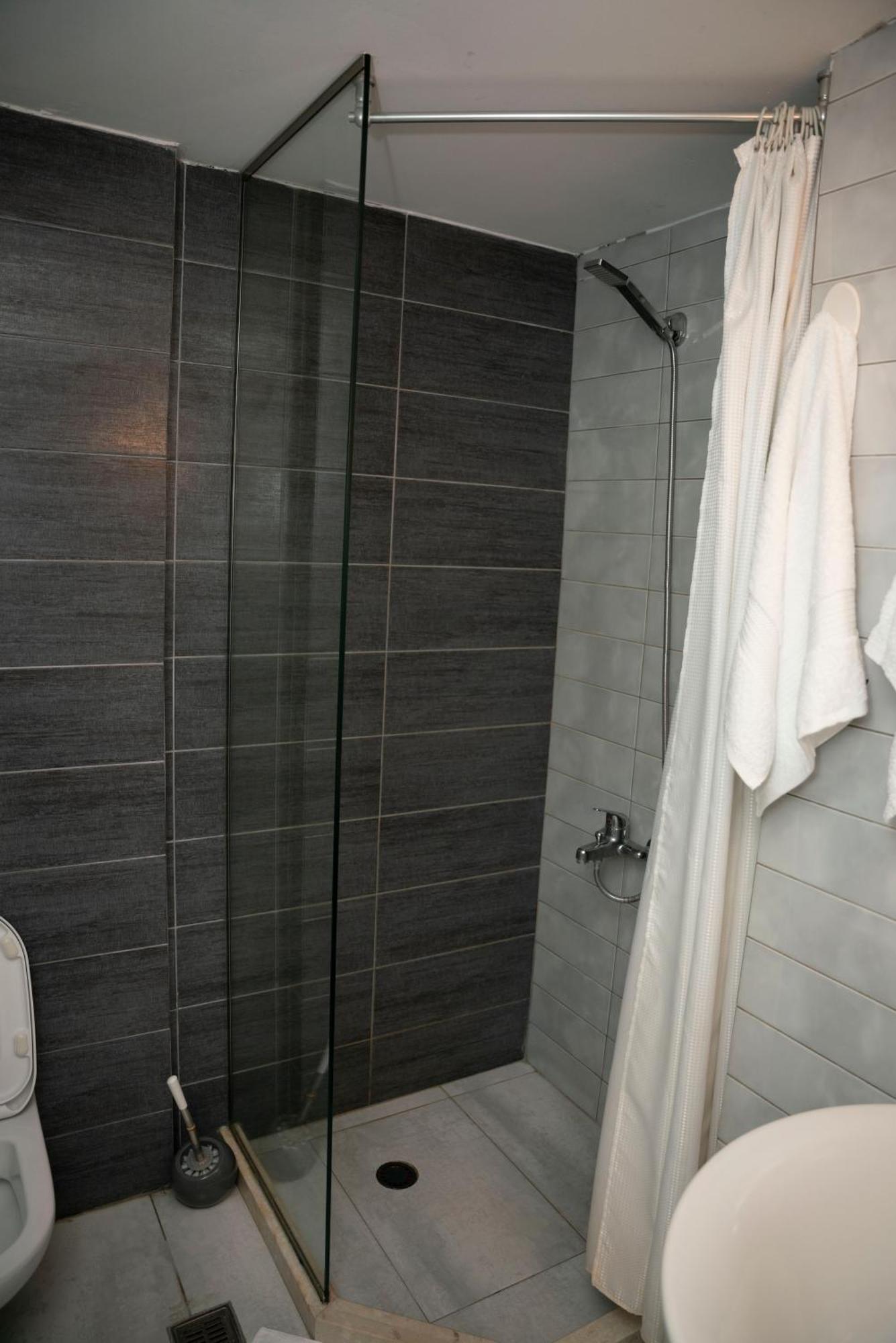 Hotel Pernoca Dıraç Dış mekan fotoğraf